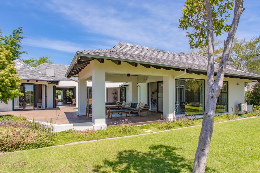 4 Bedroom Property for Sale in Pearl Valley at Val de Vie Western Cape